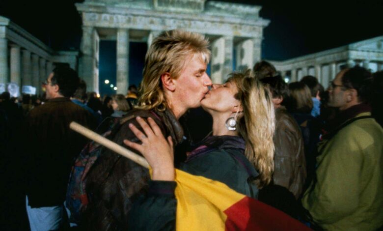 Шта читати ове недеље: Повезани еволуцијом, Паул Еаствицк