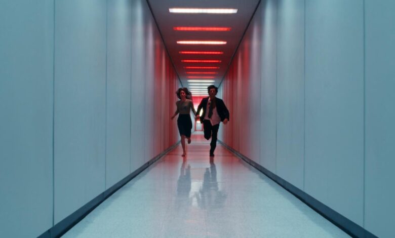 Аппле купује Северанце и производиће будуће сезоне у кући