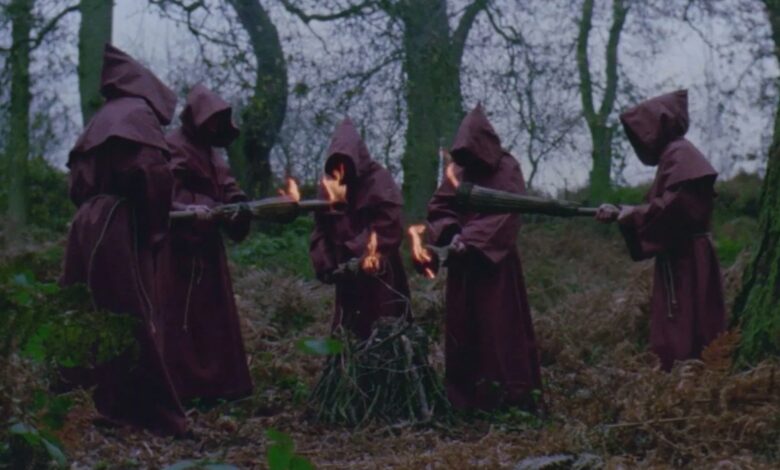 „Последња жртва“ истражује (можда?) окултни злочин који је инспирисао „Човека од прућа“