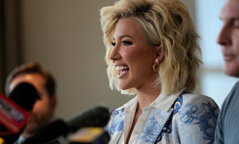 Појављивање Саване Крисли у емисији Тхе Виев изазива згражање међу гледаоцима