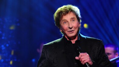 Бери Манилоу одлаже још концерата како би се опоравио од операције рака