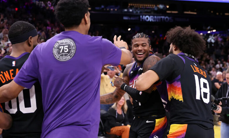 Магиц-Сунс: Џевон Картер и Џејлен Грин размењују тројке у дивљем 2ОТ финишу Магиц-Сунс: Џевон Картер и Џејлен Грин размењују тројке у дивљем 2ОТ финишу