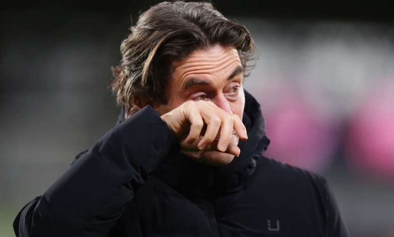 Тотенхем се нада да ће до понедељка именовати искусног привременог тренера Тотенхем се нада да ће до понедељка именовати искусног привременог тренера