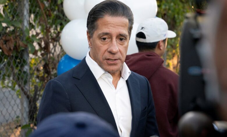 Трампова администрација придружила се тужби за расну дискриминацију против јавних школа у Лос Анђелесу Трампова администрација придружила се тужби за расну дискриминацију против јавних школа у Лос Анђелесу