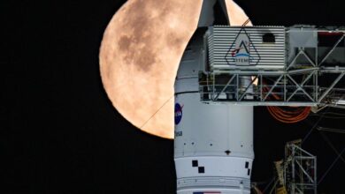 НАСА помера лансирање Артемис 2 за март након цурења водоника током тестирања