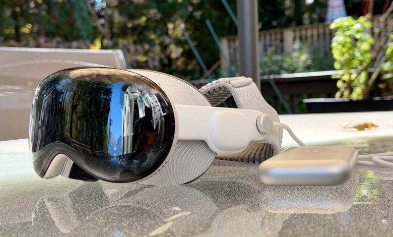 Аппле Висион Про данас коначно добија ИоуТубе апликацију