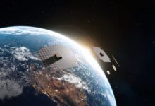 Највећи икада сателит те врсте управо је развио своја крила у ниској орбити Земље