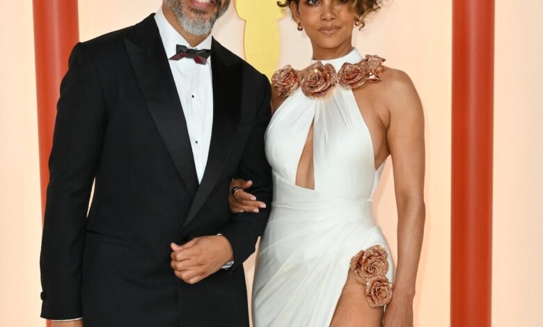 Хали Бери верена за Ван Хунта после 6 година