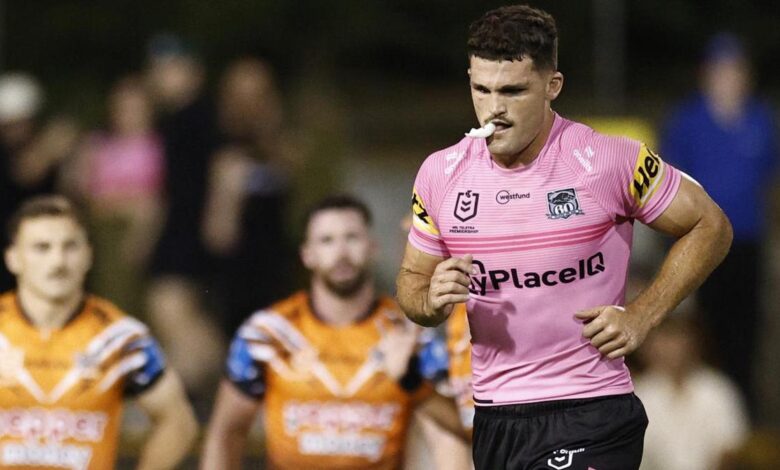 Нејтан Клири је суспендован на две утакмице НРЛ након снажног ударца на Хеамасија Макасинија из Вестс Тигерса Нејтан Клири је суспендован на две утакмице НРЛ након снажног ударца на Хеамасија Макасинија из Вестс Тигерса