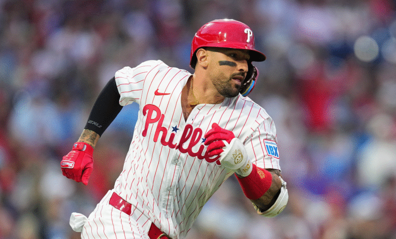 Пхиллиес ослобађа Ника Кастеланоса након што није успео да пронађе трговинског партнера