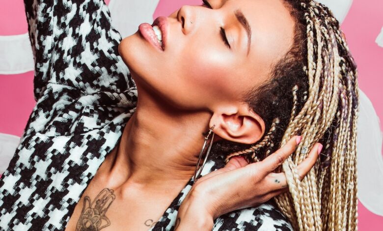 Најбоља мода 90-их, трендови за ношење у 2026