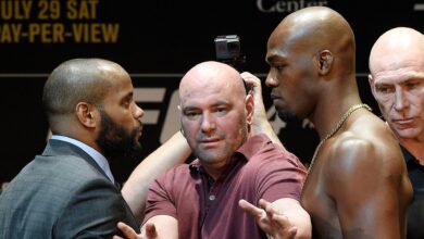 Данијел Кормијер верује да је Џон Џонс намерно процурио информације о повреди кука