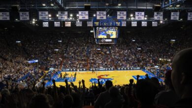 Биг 12 је вратио свој МББ распоред са ТВ мрежама, имајући на уму Супер Бовл