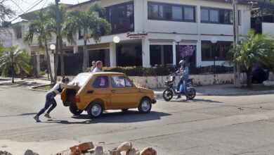 Трамп говори о дијалогу са Кубом, али блокада нафте гуши острво