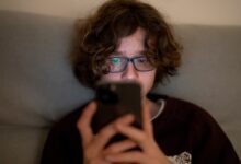 Да ли друштвени медији стварају зависност за тинејџере? Амерички судови упадају у научну дебату