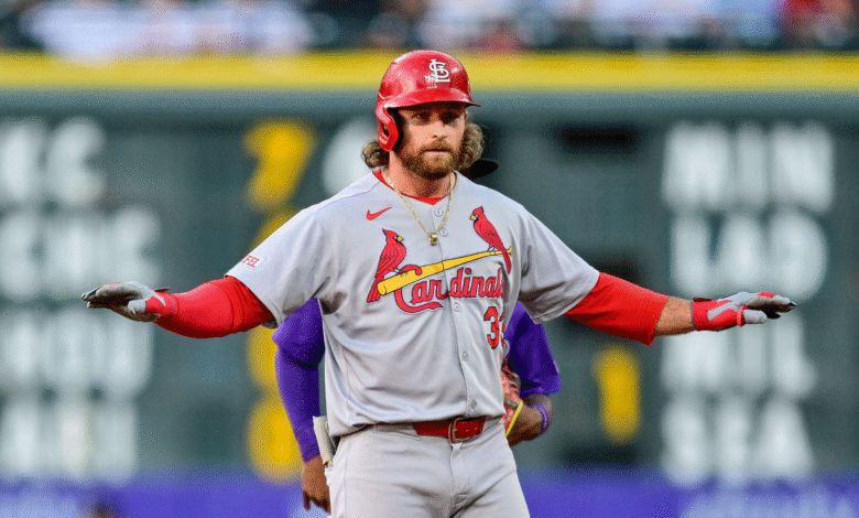 Брендан Донован трејд: Морнари близу куповине кардинала УТЛ у трејду са три тима