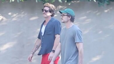 Педро Паскал се спрема са пријатељем Рафаелом Оларом у Лос Анђелесу