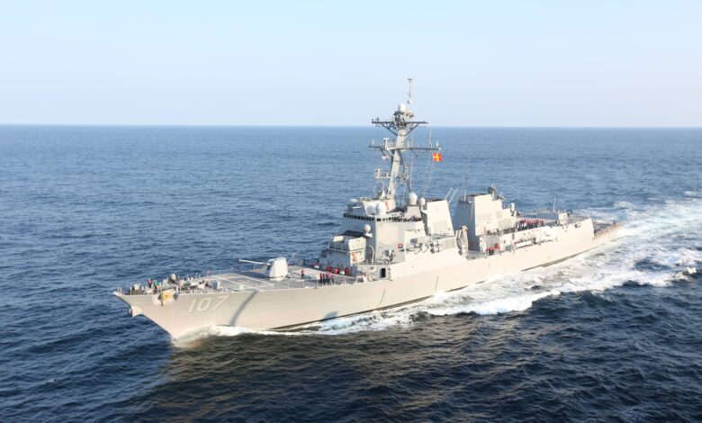 Разарач и амерички брод се сударају на Карибима Разарач и амерички брод се сударају на Карибима