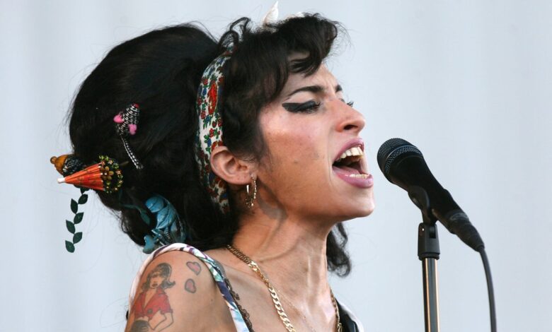 Фотограф Ричард Јанг говори о „драгом“ односу са Ејми Вајнхаус