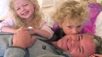 Ребека Гејхарт одаје почаст преминулом супругу Ерику Дејну Ребека Гејхарт одаје почаст преминулом супругу Ерику Дејну