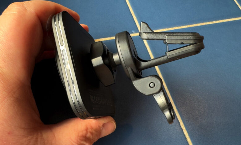 Заменио сам свој стари ауто пуњач за овај Ки2 уређај – за мање од 20 долара