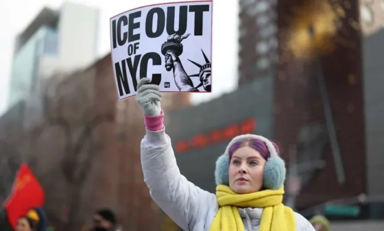 Студенти излазе на улице против ИЦЕ-а