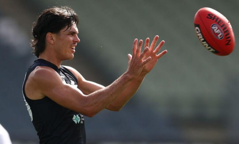 Карлтон је званично пожелео повратак младог револвераша Елајџа Холандса пет месеци након уклањања са листе