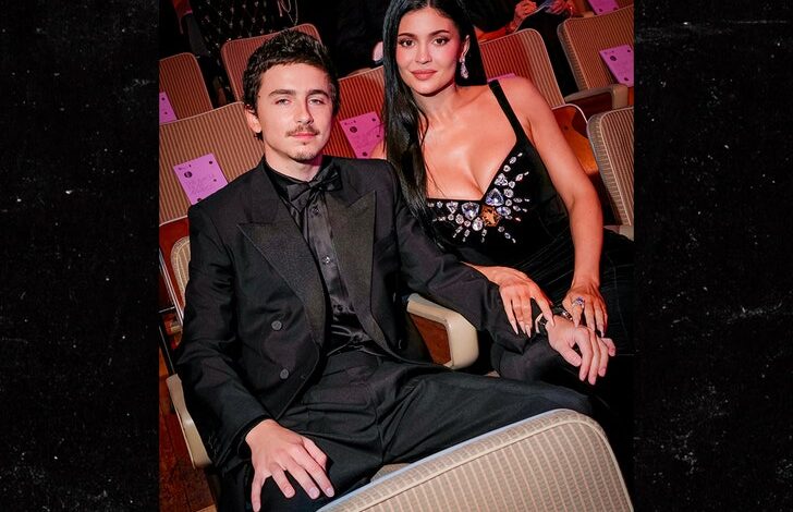 Тимотхее Цхаламет и Килие Јеннер претварају награде БАФТА у романтичну ноћ за изласке Тимотхее Цхаламет и Килие Јеннер претварају награде БАФТА у романтичну ноћ за изласке