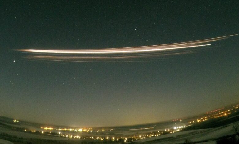 Поновни улазак ракета СпацеКс-а засипају горњу атмосферу металним загађењем