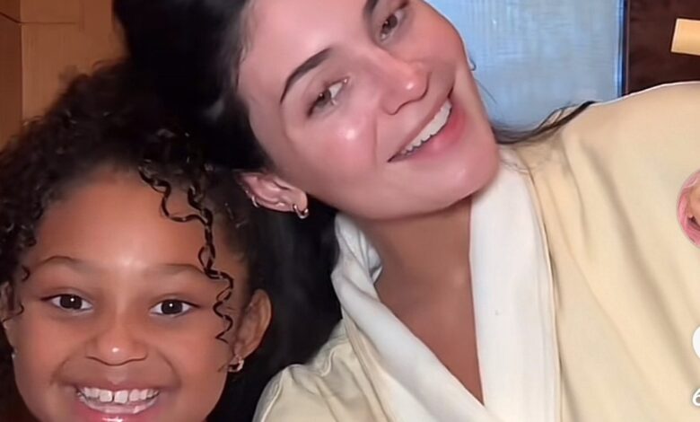 Лабубус Стормијеве кћери Кајли Џенер за рођендан