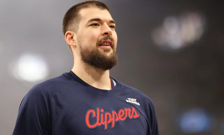 Клиперси су наводно мењали почетног центра Ивицу Зубаца у Пејсерсе за Бенедикта Матурина, Исаију Џексона и два пика из првог кола Клиперси су наводно мењали почетног центра Ивицу Зубаца у Пејсерсе за Бенедикта Матурина, Исаију Џексона и два пика из првог кола