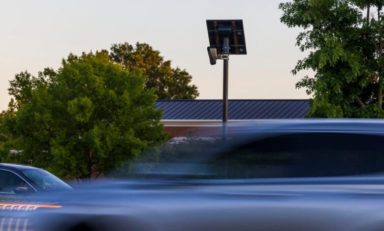 Флоцк камере имају проблем са људима који их воле