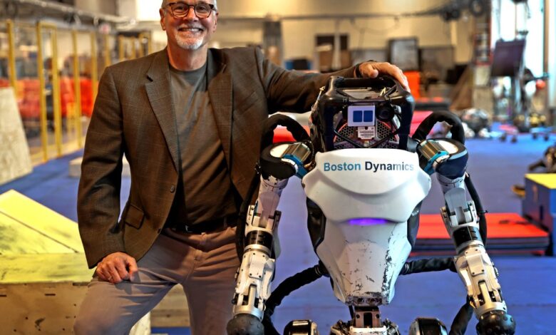 Извршни директор Бостон Динамицс-а Роберт Плејтер повлачи се након шест година