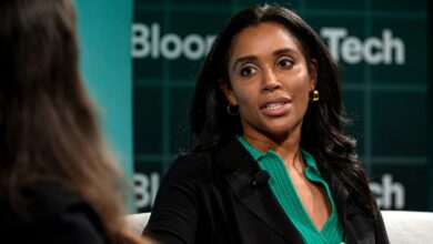 Сара Бонд напушта Ксбок