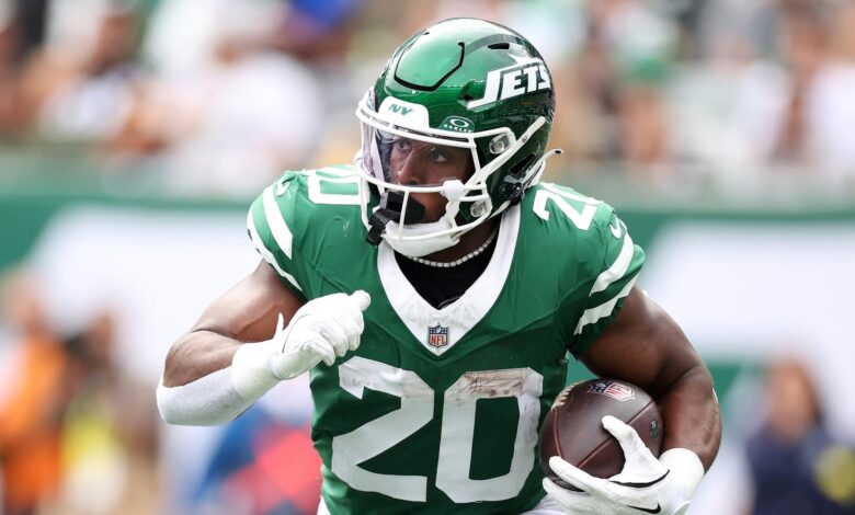 Јетс РБ Брееце Халл ће добити ознаку ако стране не пристану да склопе уговор до 3. марта