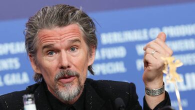 Итан Хоук говори о политици, фашизму и новом филму Тежина на Берлиналу Итан Хоук говори о политици, фашизму и новом филму Тежина на Берлиналу