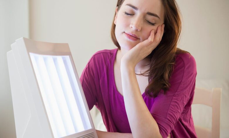 Ултимате Енерги Хацк: Како користити светлосну терапију да победите блуз летњег рачунања времена