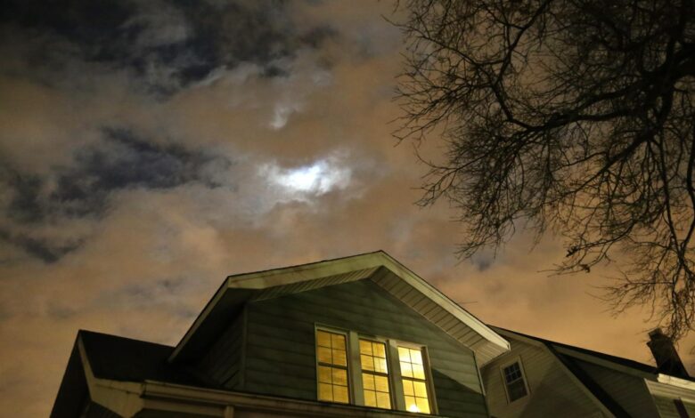 Размишљате о кућној батерији? Ова 3 фактора могу вам помоћи да одлучите Размишљате о кућној батерији? Ова 3 фактора могу вам помоћи да одлучите