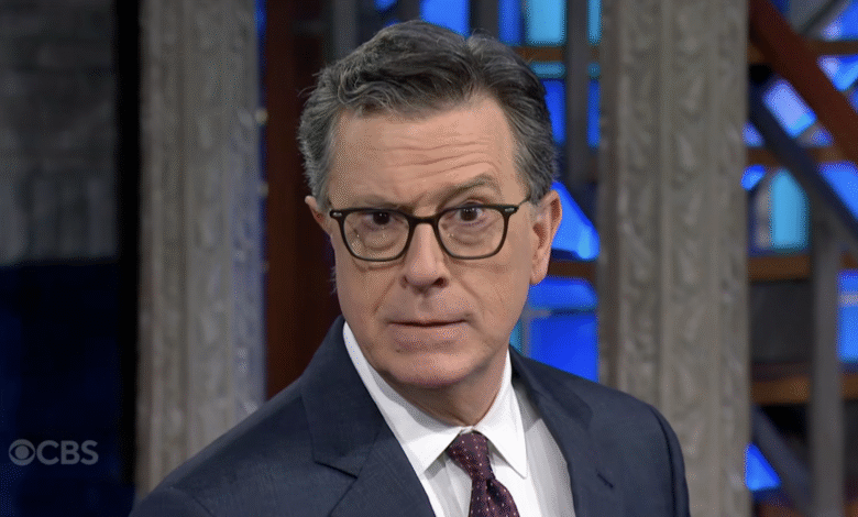 Стивен Колберт троли Барака Обаму због вирусног интервјуа са ванземаљцима Стивен Колберт троли Барака Обаму због вирусног интервјуа са ванземаљцима