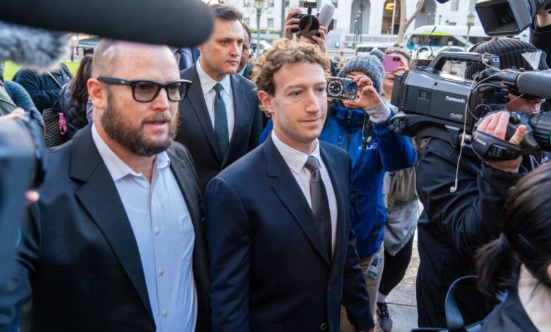 Закерберг сведочи пред поротом током суђења за зависност од друштвених мрежа