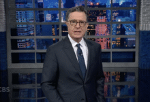 Стивен Колберт лако исмијава фотографију хапшења Ендруа Маунтбатена-Виндзора