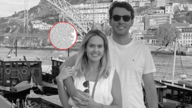 Из њих цуре фотографије неверства које су мотивисале званичника да убије своју децу