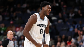 Хаос са роковима за трговину у НБА: Ђанисове гласине, рани блокбастери, шта је следеће