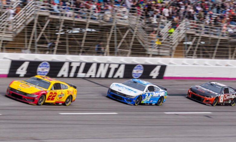 2026 Аутотрадер 400 квоте, предвиђања, време, фаворити, поље: Избори из доказаног НАСЦАР модела