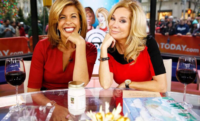 Кети Ли Гифорд и Хода Котб избачени су са трга ‘Тодаи’ јер су били бучни