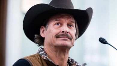 Кид Рок пориче да је синхронизовао усне током полувремене емисије Супер Бовл у Турнинг Поинт УСА