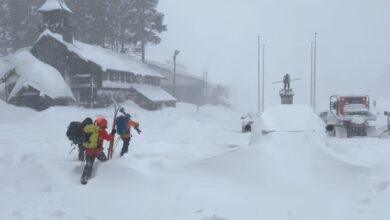 Спашено шест скијаша затрпаних у лавини у близини језера Тахо: полицајци