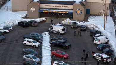 Роберт Дорган је идентификован као хокејашки стрелац Роуд Ајленда