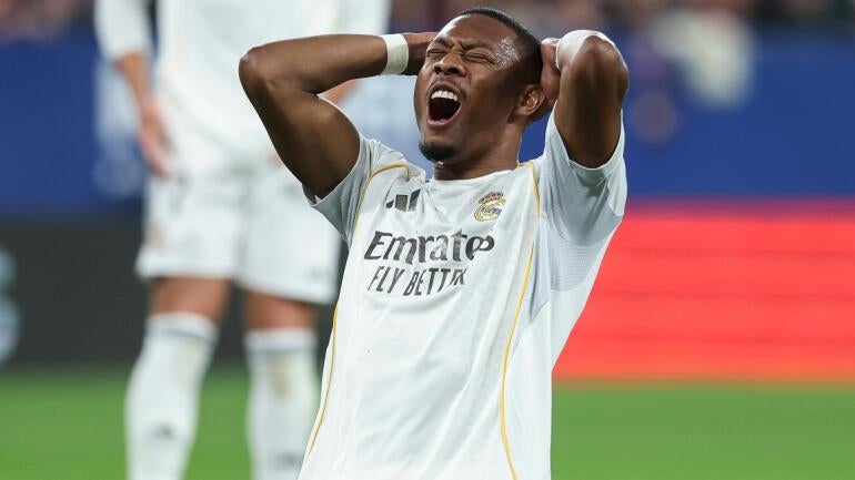 Реал Мадрид шокирао Осасуну када се врата ЛаЛиге отварају за Барселону Реал Мадрид шокирао Осасуну када се врата ЛаЛиге отварају за Барселону