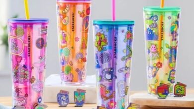 Диснеи Паркс Тумблер и Мистери Пин Диснеи Паркс Тумблер и Мистери Пин